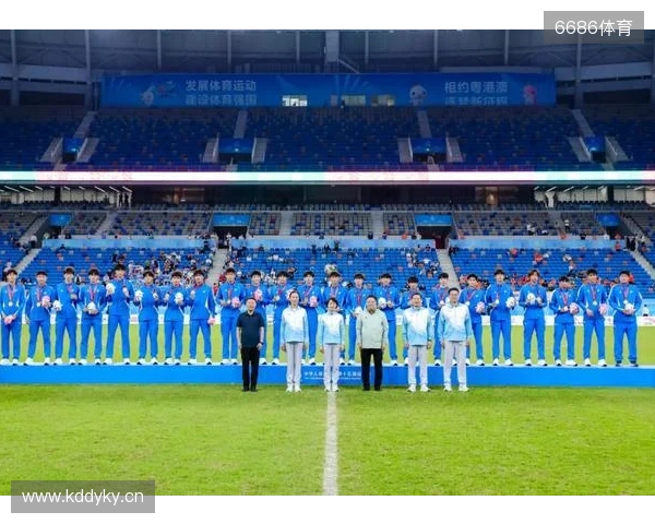 加布里埃尔在里尔还不会定位球进攻；阿森纳的战术给他帮助